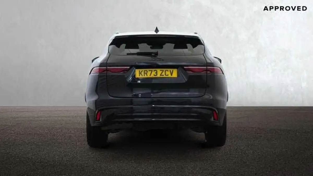 2023-jaguar-f-pace-20-d200-r-dynamic-se-black-big-5