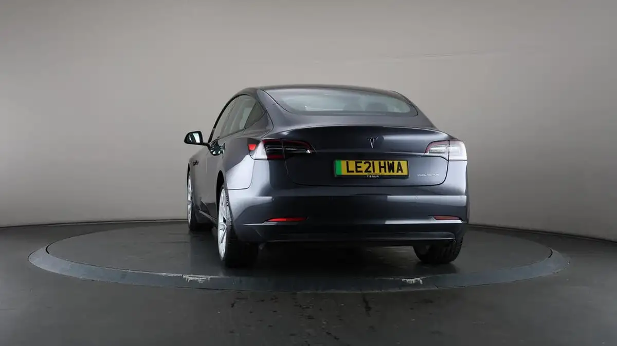 2021-tesla-model-3-e-long-range-4x4-big-34