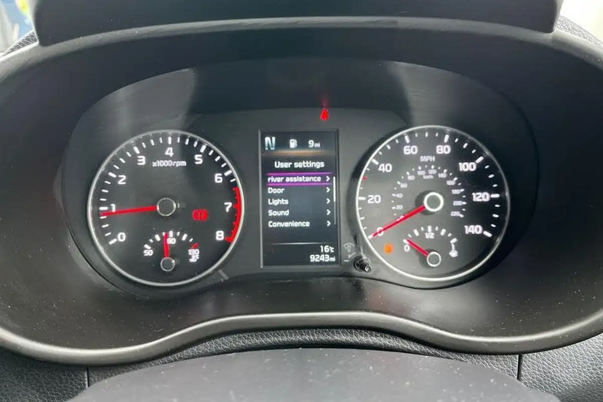 2022-kia-picanto-10-2-auto-seq-big-12