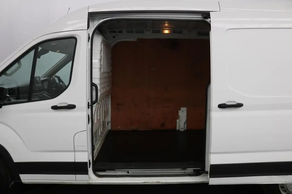 2022-maxus-deliver-9-20tdi-l3h2-big-10