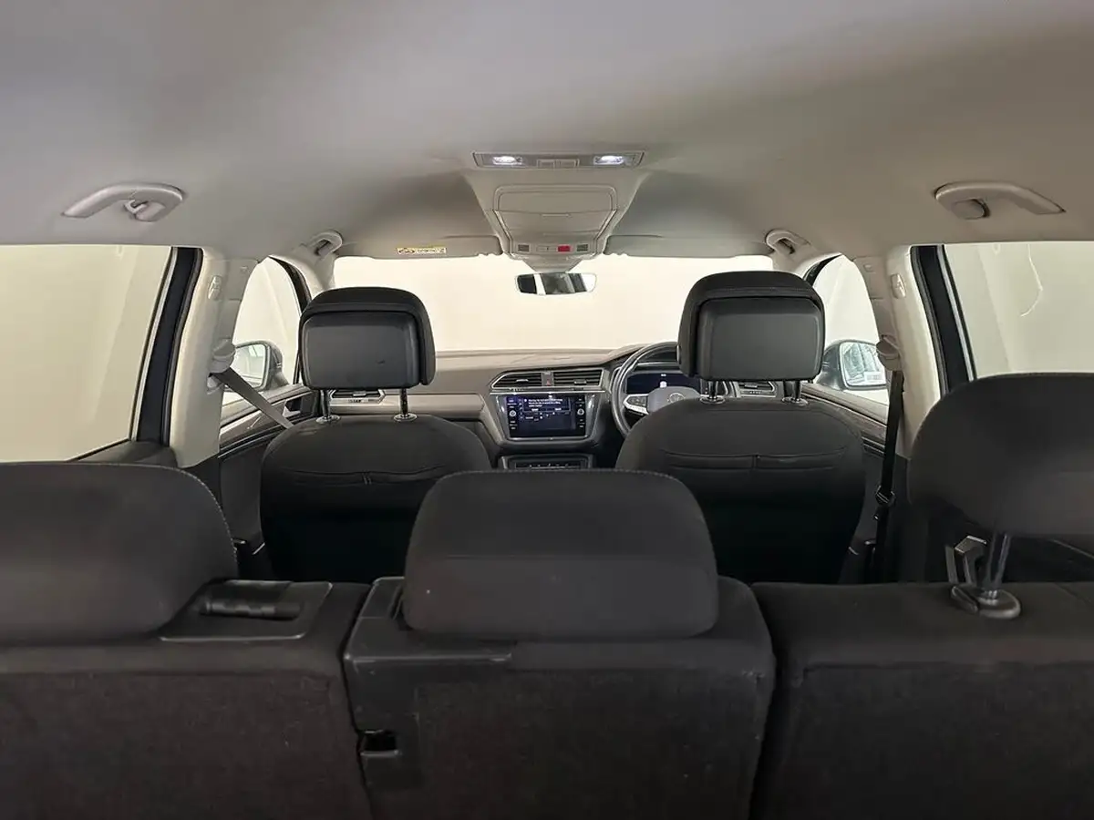 2022-volkswagen-tiguan-allspace-15-tsi-life-big-20