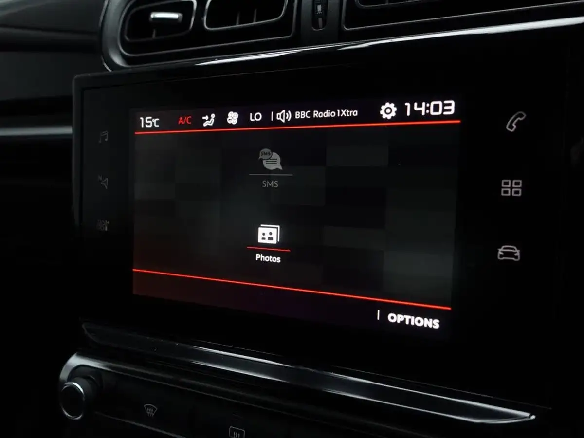 2017-citroen-c3-12-puretech-feel-82ps-big-26
