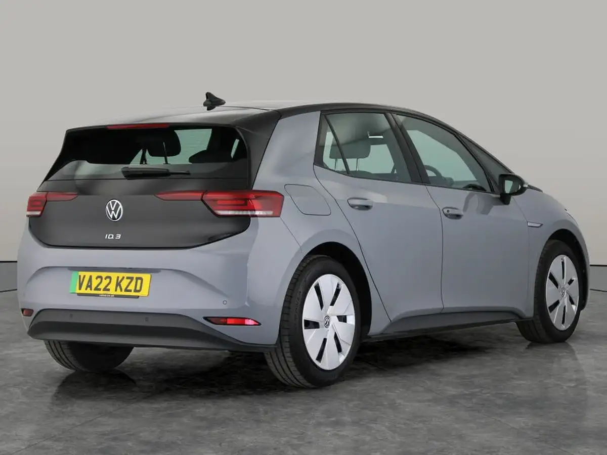2022-volkswagen-id3-e-life-150ps-45kwh-pure-performance-big-5
