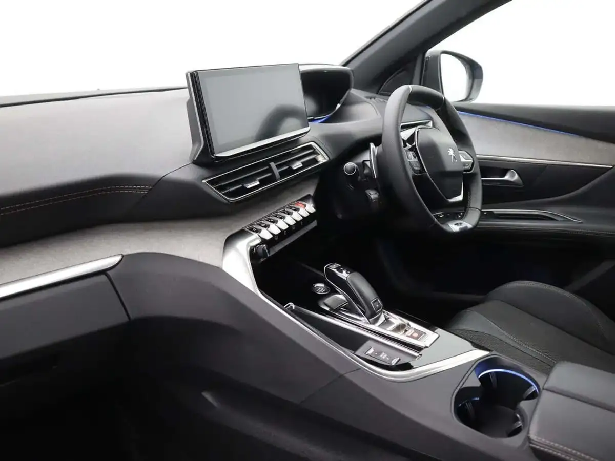 2022-peugeot-3008-suv-15-bluehdi-gt-eat8-big-12