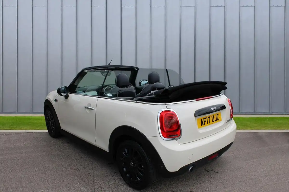2017-mini-cooper-15-cooper-ss-convertible-2d-big-4