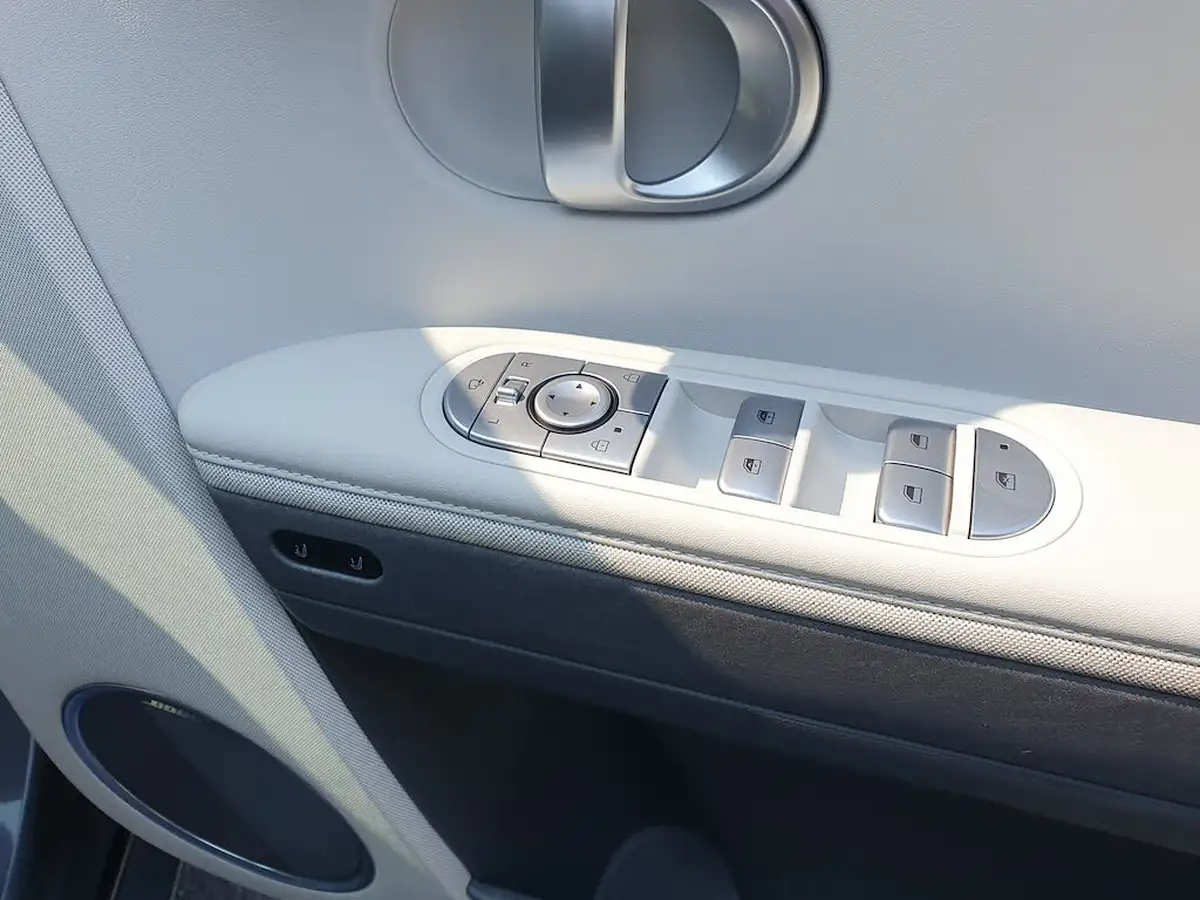 2023-hyundai-ioniq-5-e-namsan-edition-228ps-rwd-big-41