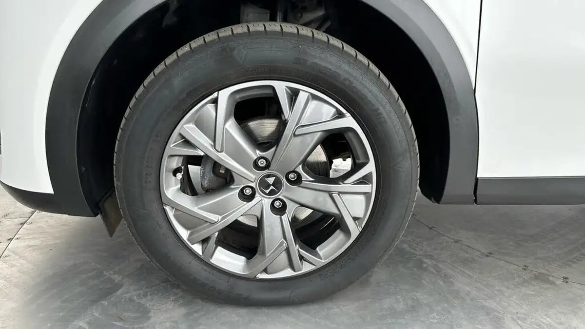 2022-ds-ds-3-crossback-12-puretech-bastille-101ps-big-16