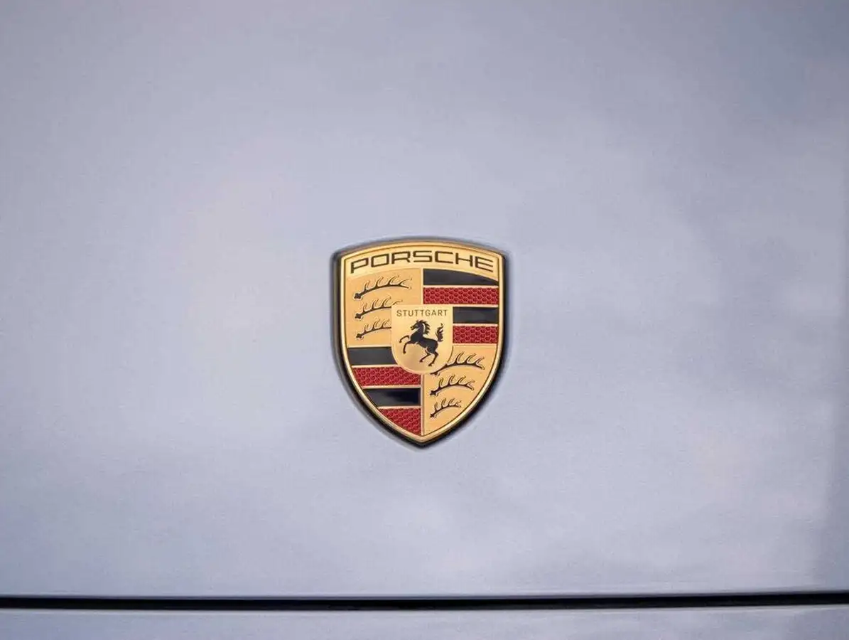 2025-porsche-cayenne-30-v6-353ps-station-wagon-big-34