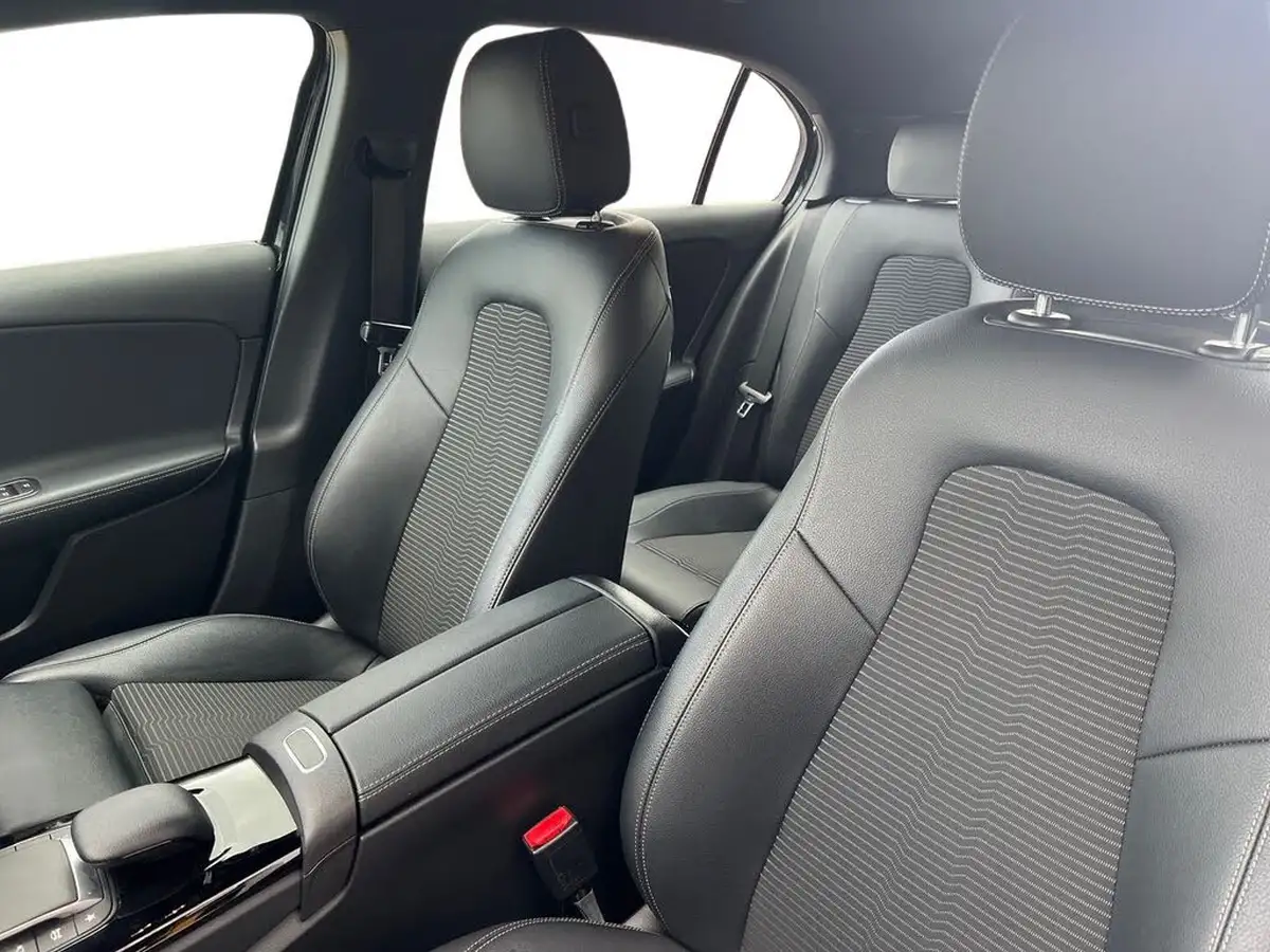 2021-mercedes-benz-a-class-13-a180-sport-executive-hatchback-5d-7g-dct-big-7