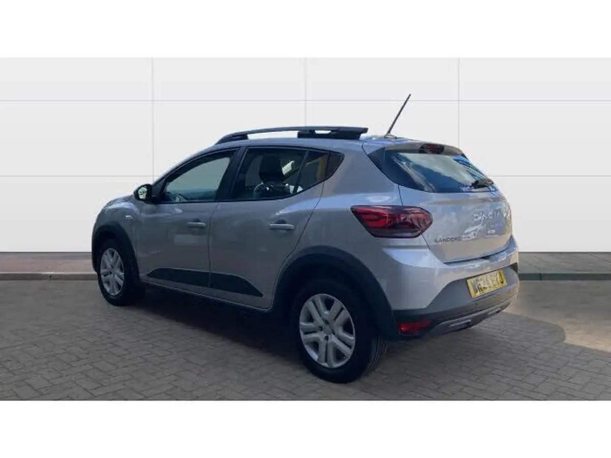 2024-dacia-sandero-stepway-10-tce-expression-90bhp-big-1