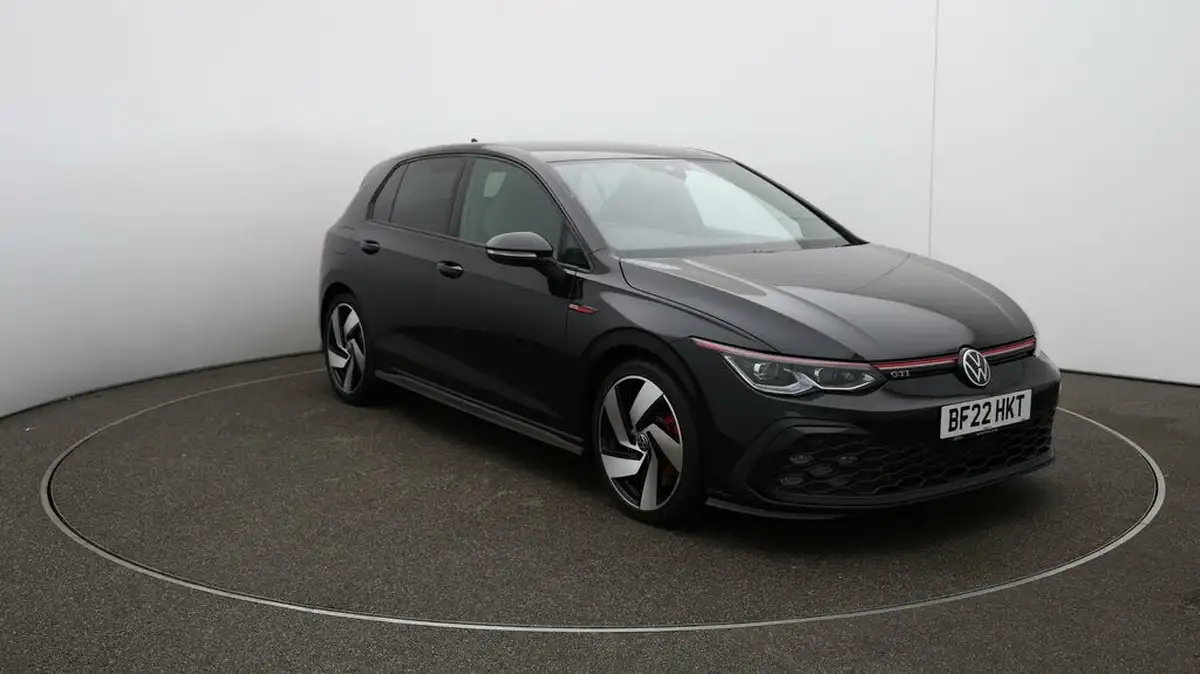 2022-volkswagen-golf-20-tsi-gti-dsg-big-35