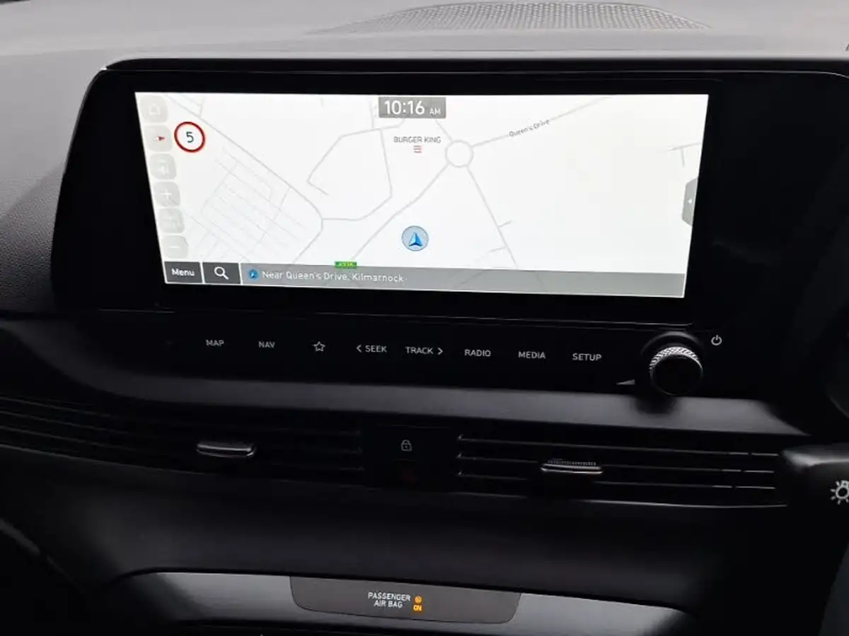 2024-hyundai-i20-10-t-gdi-advance-big-11