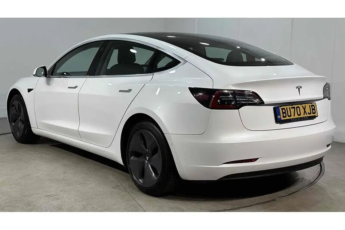 2020-tesla-model-3-e-standard-plus-big-5