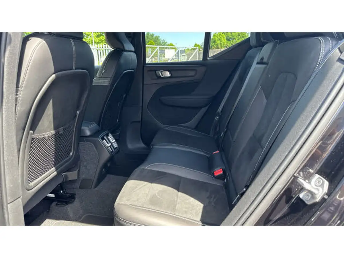 2021-volvo-xc40-15-t3-r-design-161bhp-auto-big-9