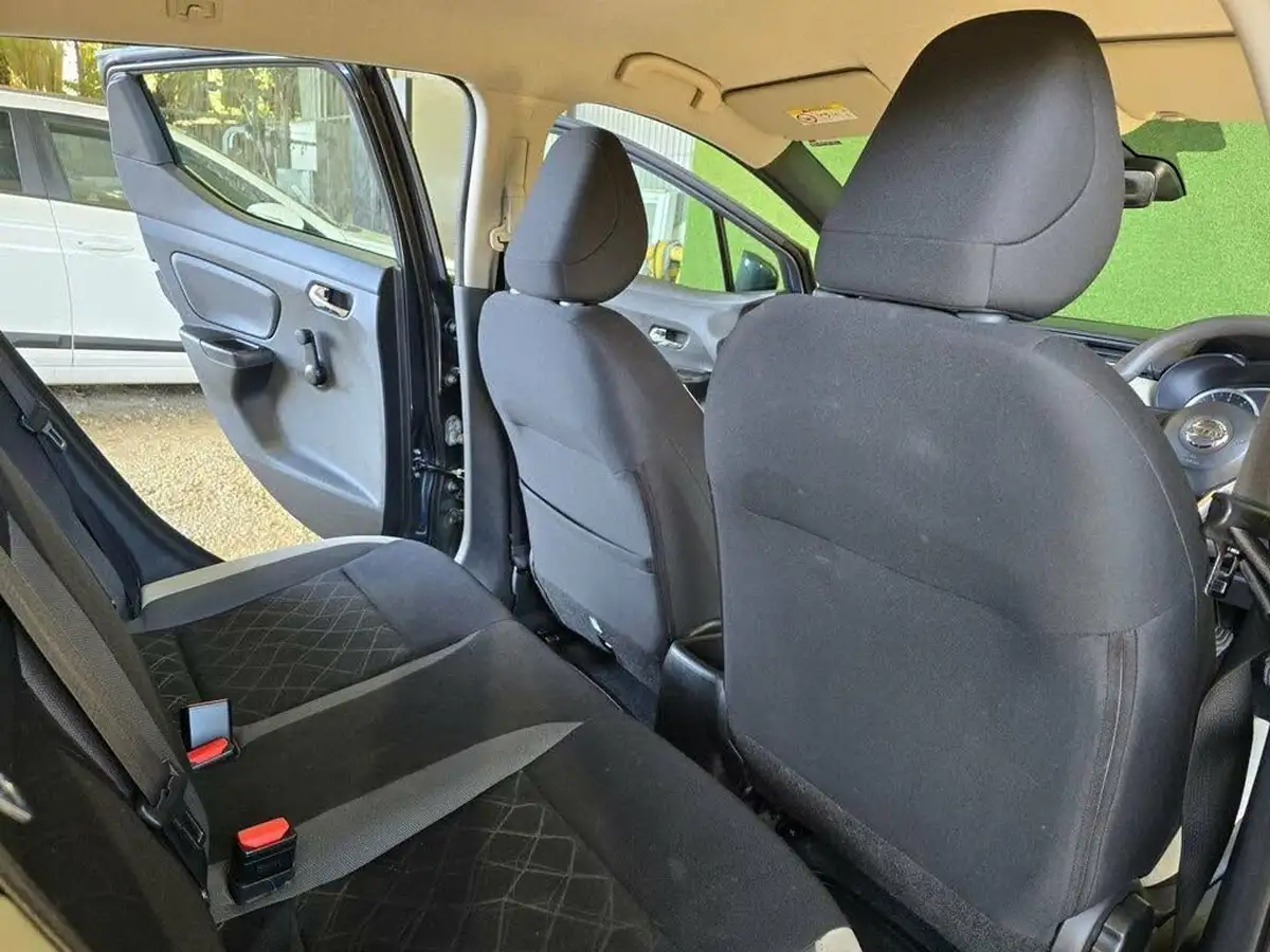 2018-nissan-micra-09-ig-t-acenta-big-21
