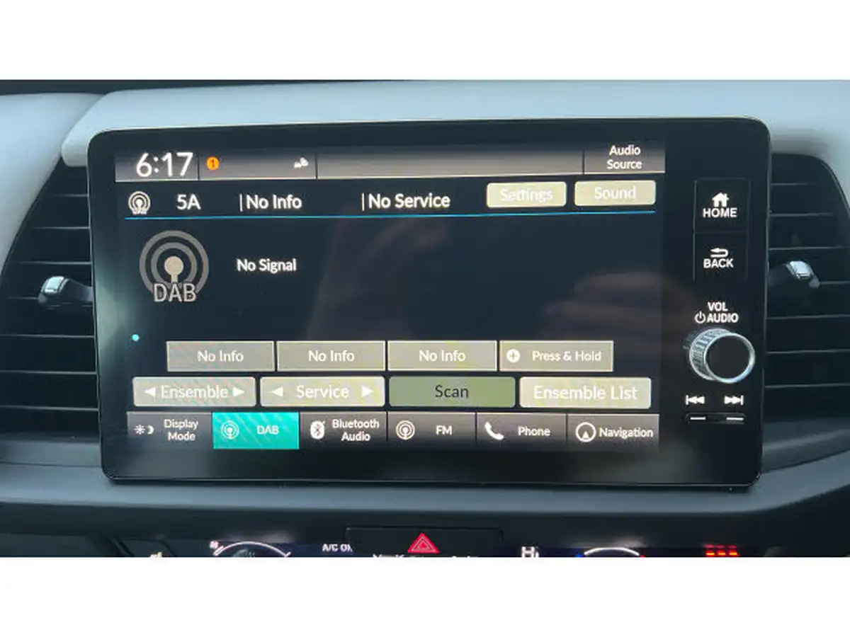 2023-honda-jazz-15-i-mmd-ex-107ps-big-16