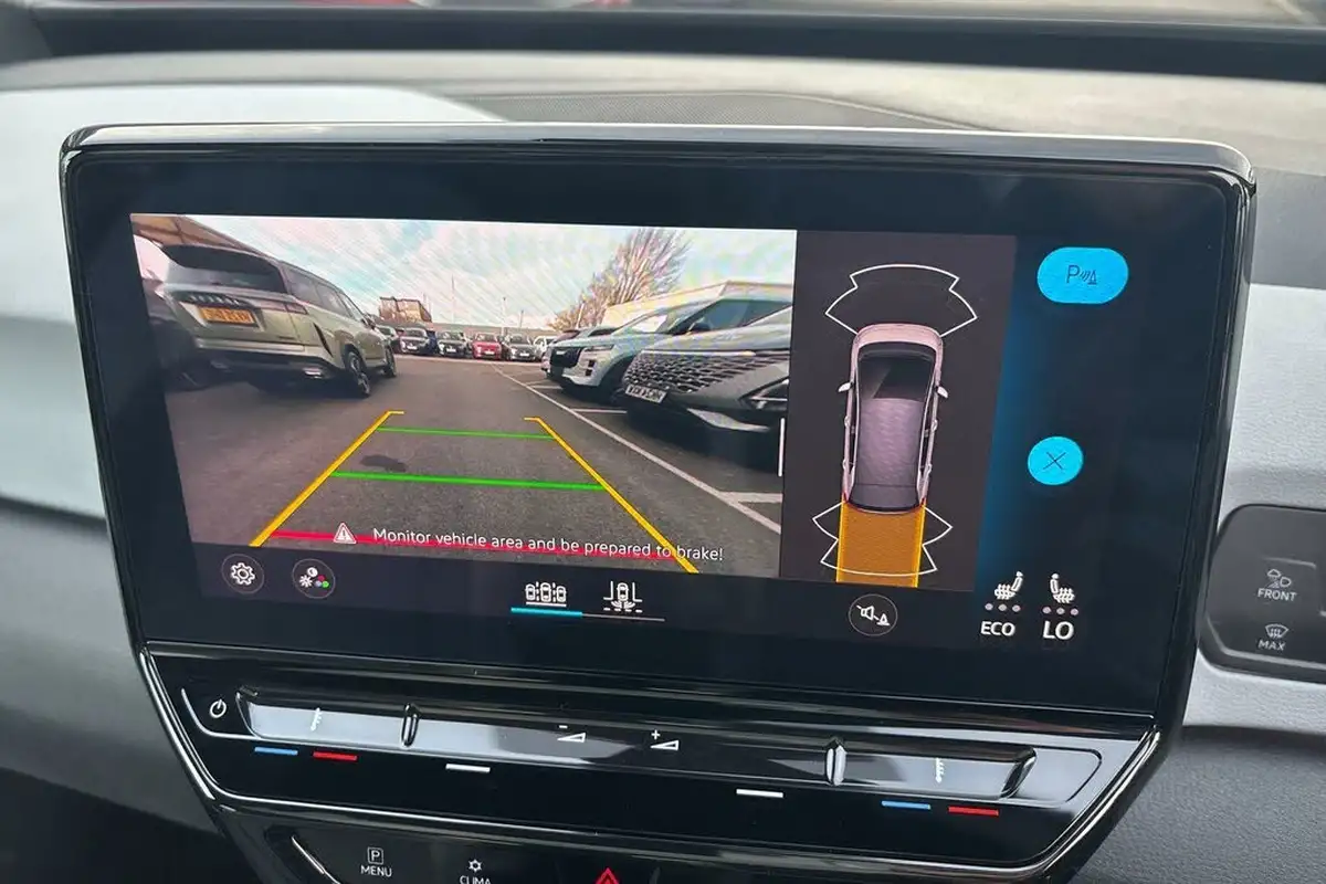 2021-volkswagen-id3-e-family-145ps-big-58