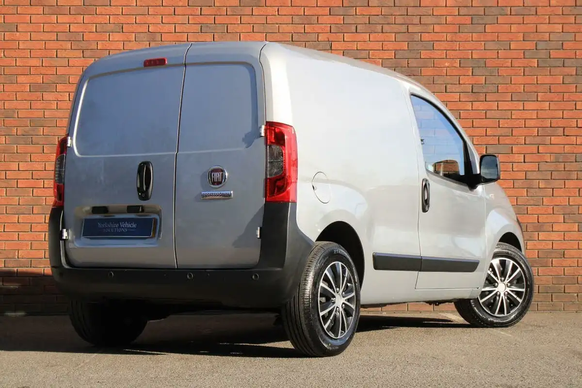 2021-fiat-fiorino-13td-cargo-tecnico-multijet-95pseu6d-big-14