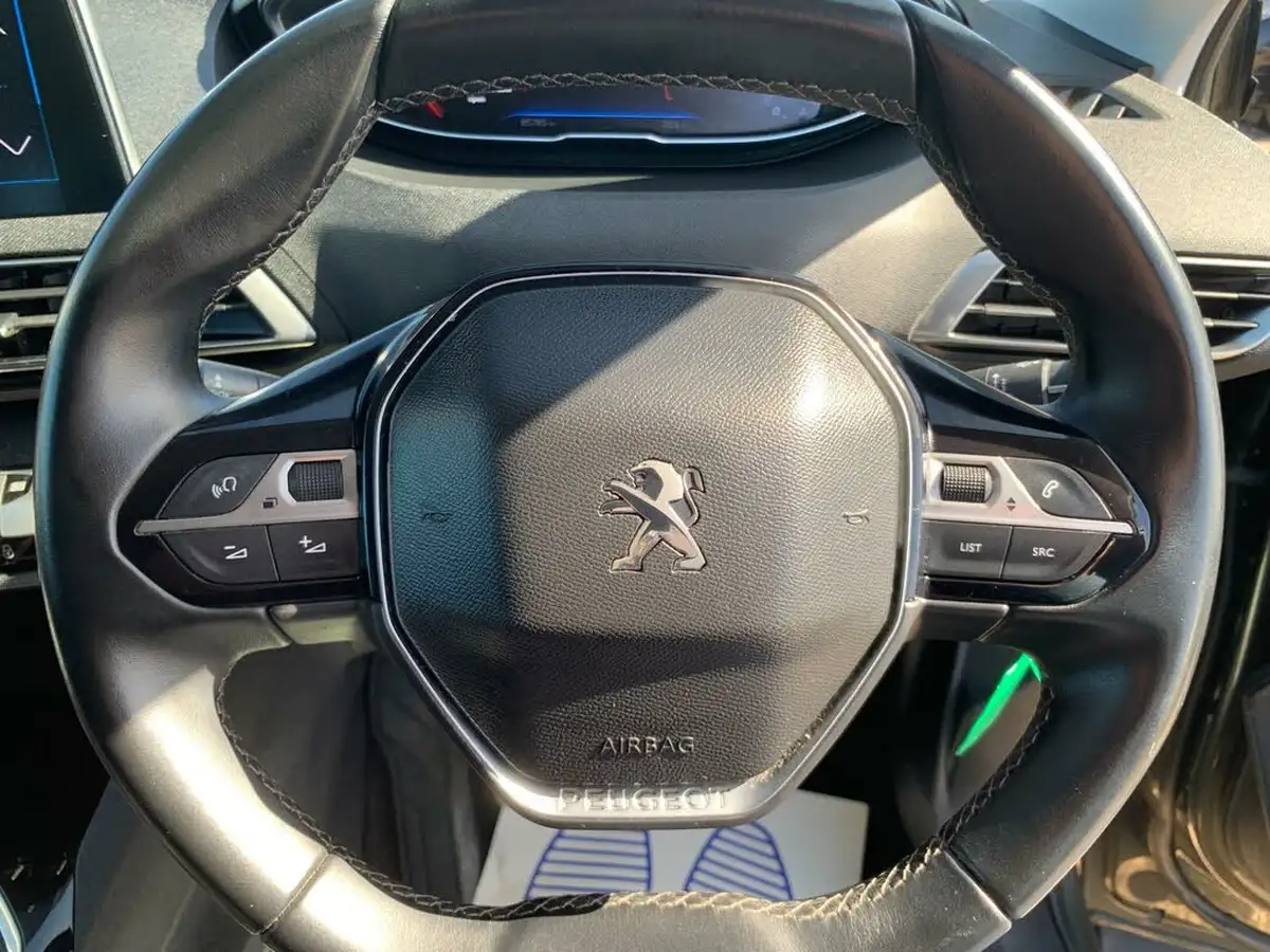 2020-peugeot-5008-suv-15-bluehdi-allure-big-14