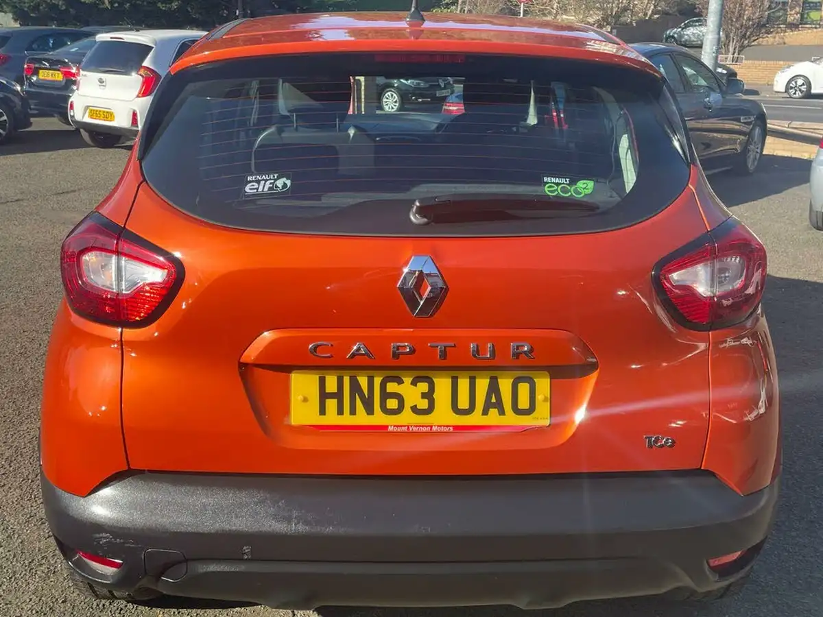 2013-renault-captur-09-expression-convenience-pk-big-4