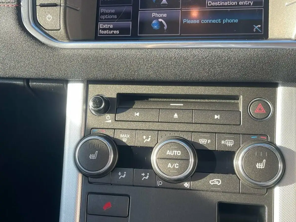 2013-land-rover-range-rover-evoque-22td-dynamic-hatchback-5d-auto-big-9