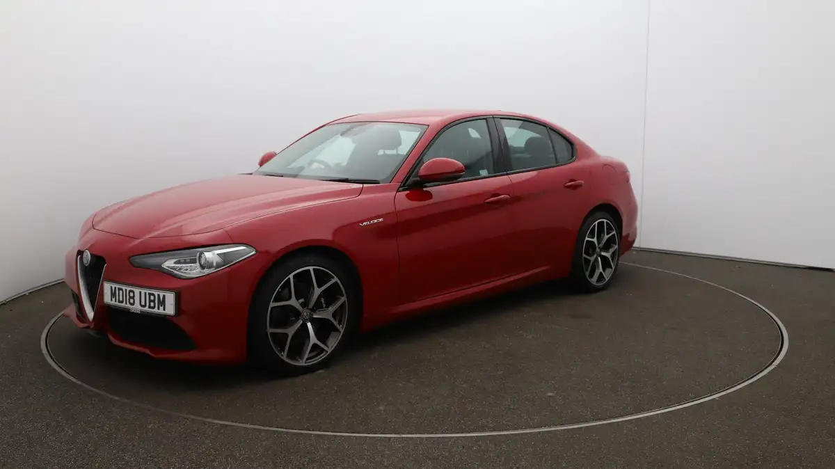 2018-alfa-romeo-giulia-20-veloce-big-61