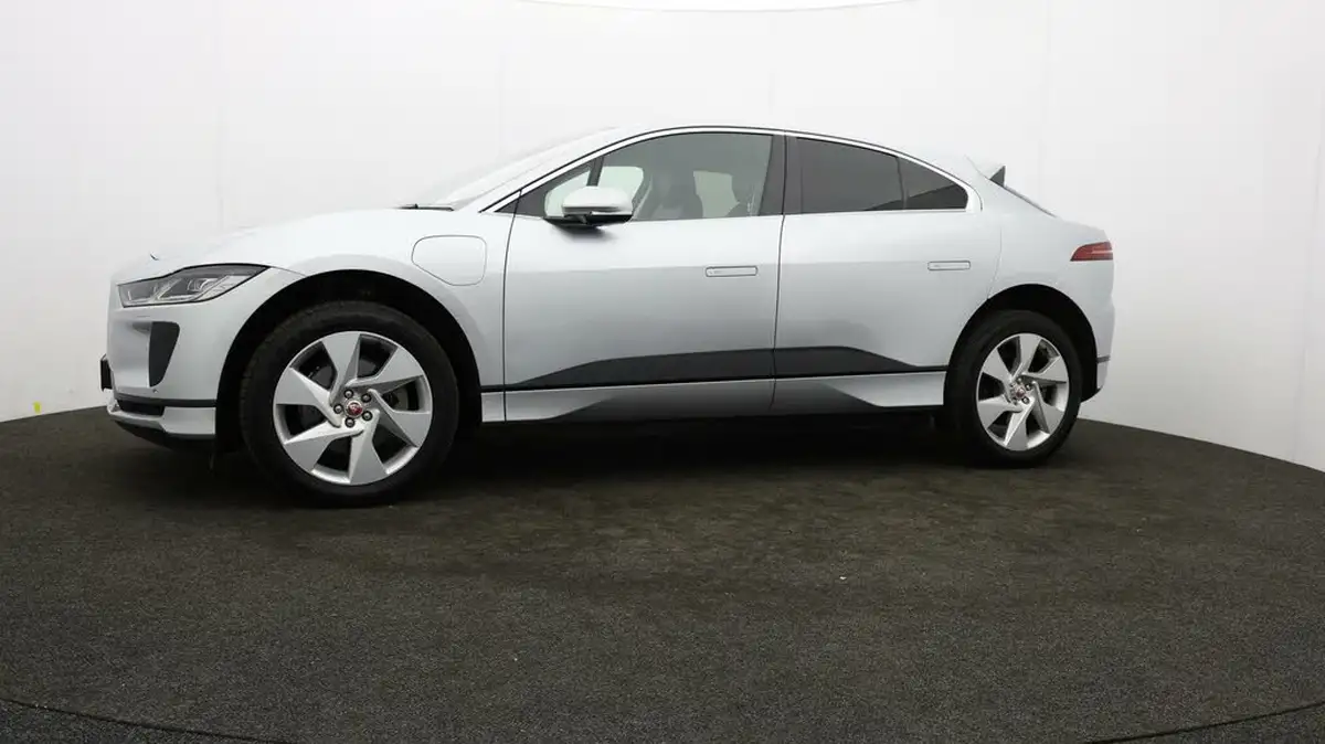 2021-jaguar-i-pace-ev400-se-big-58