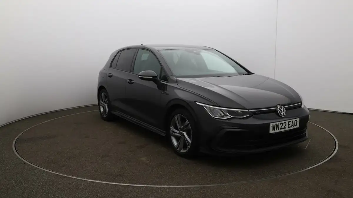2022-volkswagen-golf-15-tsi-r-line-150ps-hatchback-big-37
