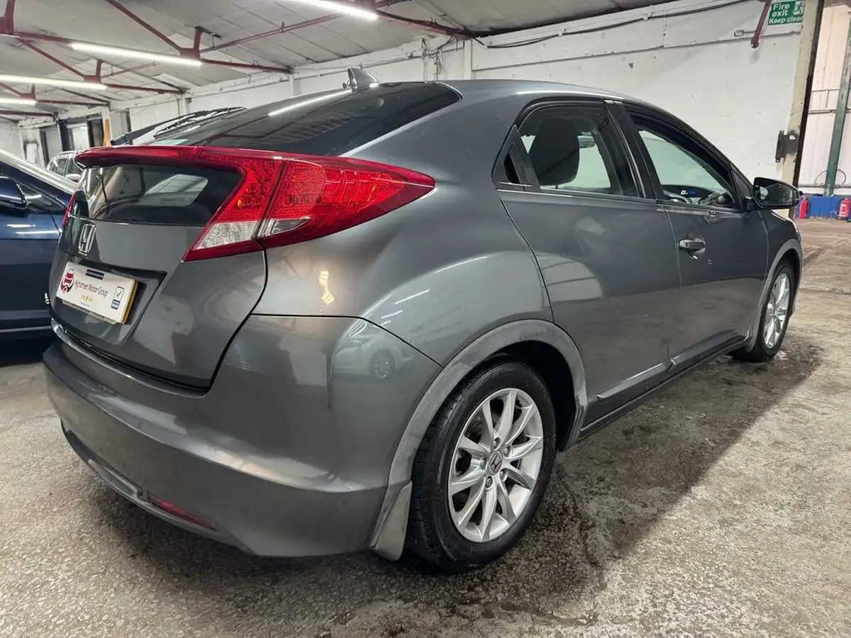 2013-honda-civic-18-es-big-36