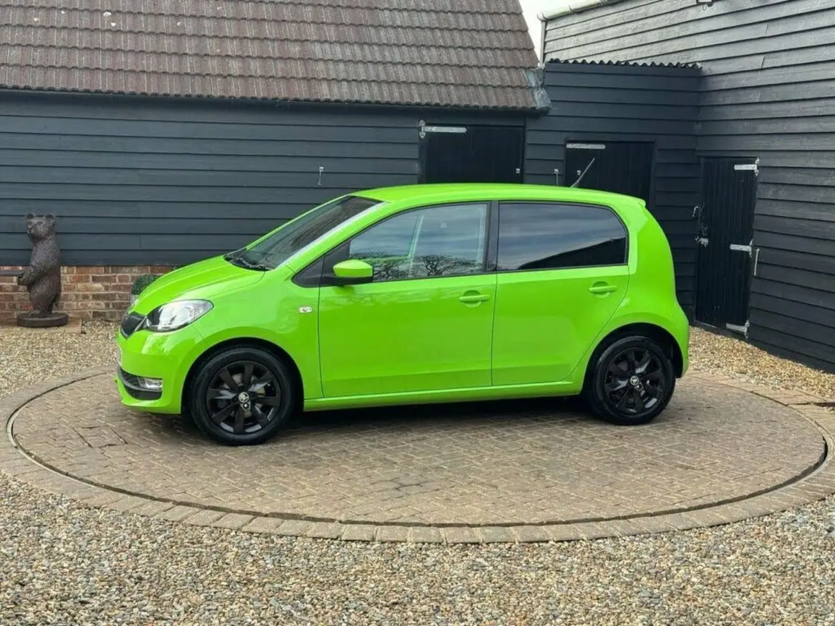 2018-skoda-citigo-10-colour-edition-greentech-5d-big-22