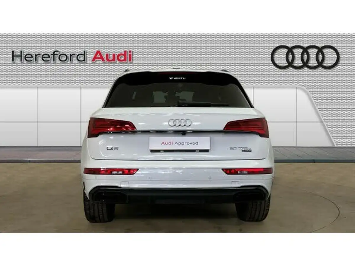 2023-audi-q5-20-50-tfsi-e-edition-1-station-wagon-big-7