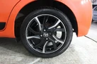 2016-toyota-yaris-133-orange-edition-small-13