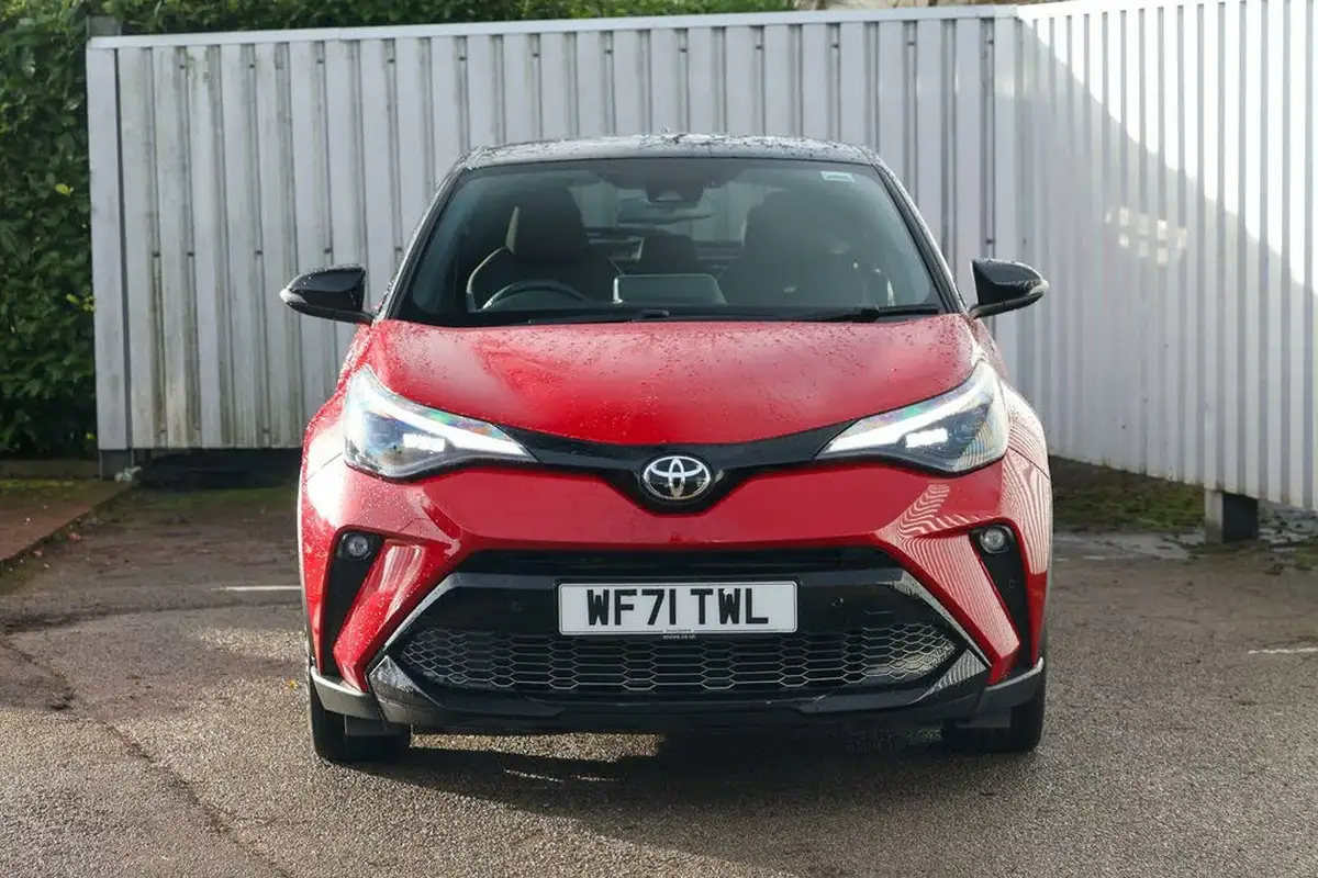 2021-toyota-c-hr-18-vvt-i-gr-sport-big-14