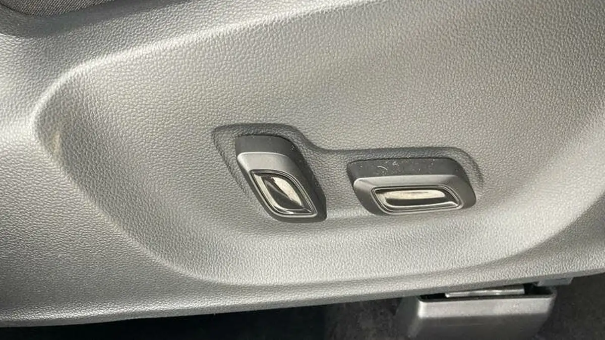 2022-mg-zs-suv-10t-gdi-exclusive-auto-big-19