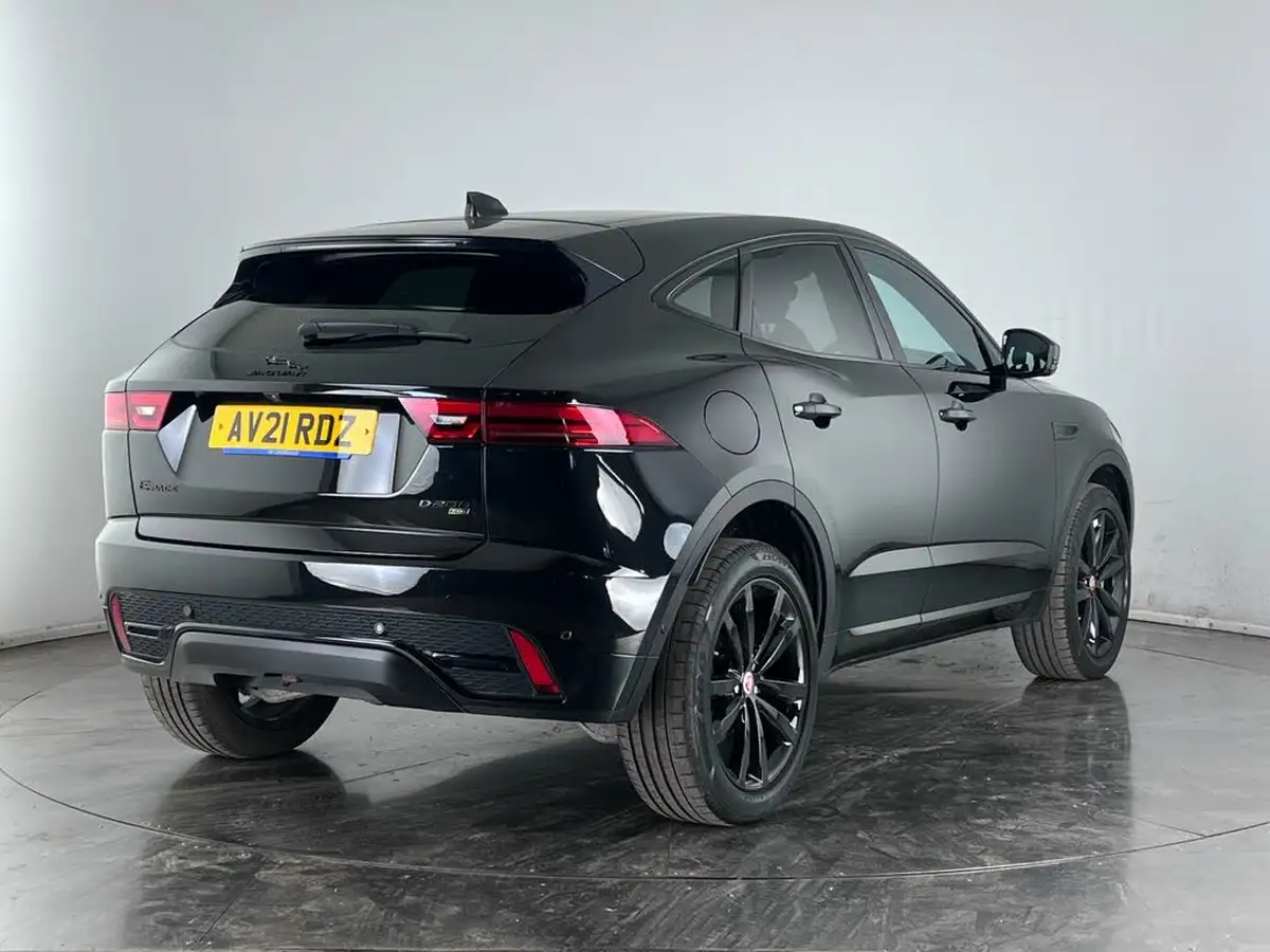 2021-jaguar-e-pace-20-d200-r-dynamic-se-big-3