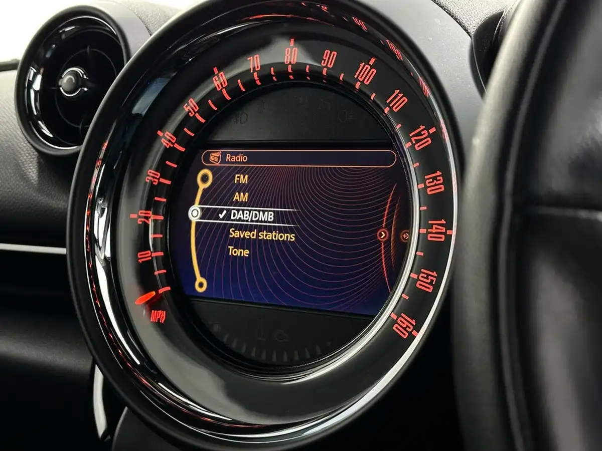 2015-mini-countryman-20td-cooper-sd-143bhp-all4-big-19