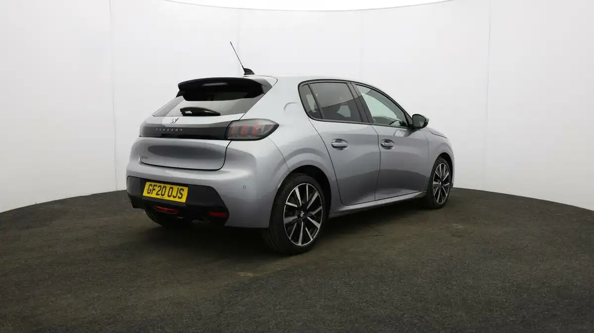 2020-peugeot-208-12-puretech-allure-100bhp-big-51