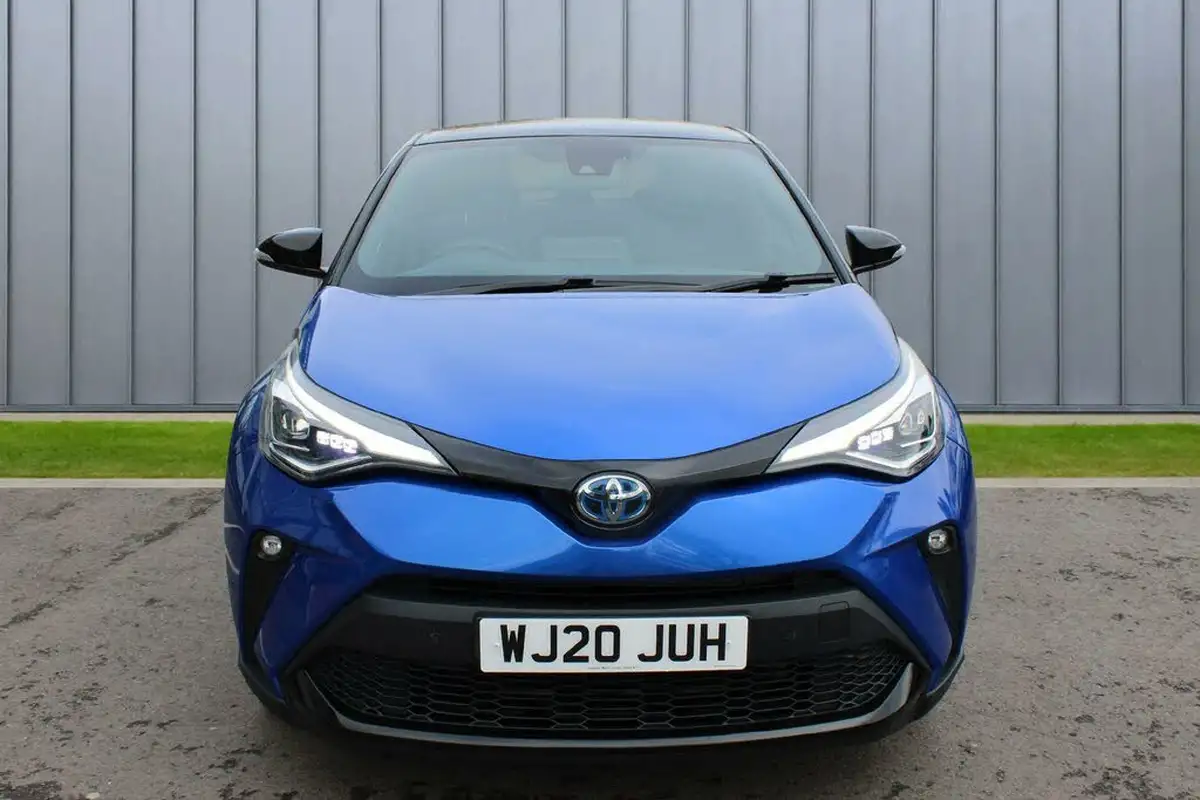 2020-toyota-c-hr-20-vvt-i-dynamic-big-3