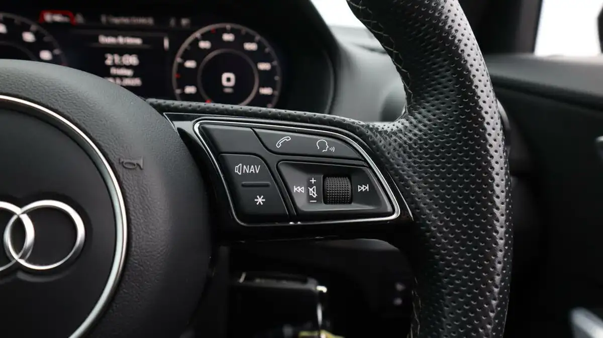 2021-audi-q2-15-35-tfsi-s-line-tronic-big-24