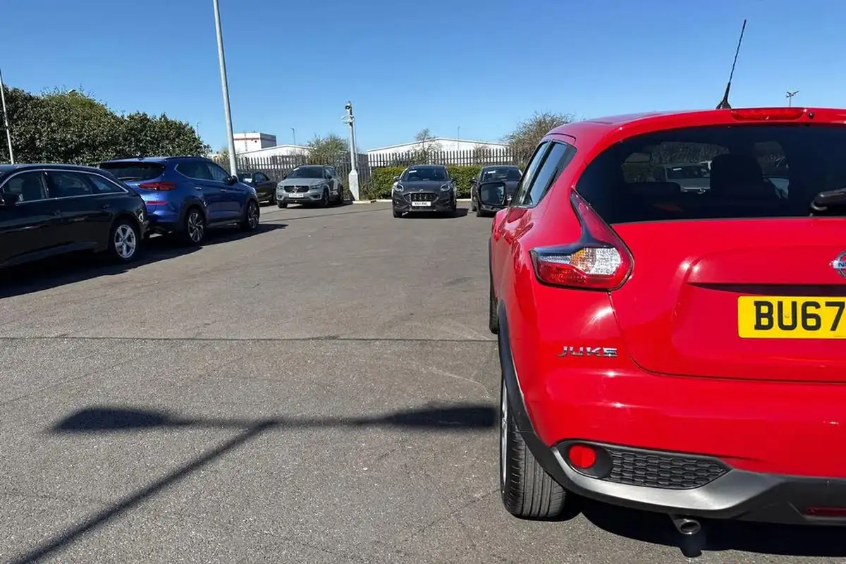 2018-nissan-juke-12-dig-t-n-connecta-ss-big-31
