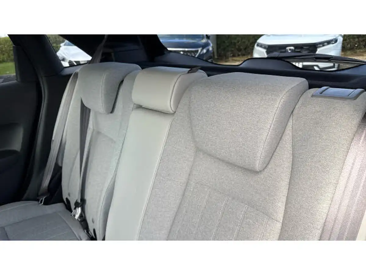 2020-honda-jazz-15-i-mmd-ex-big-32