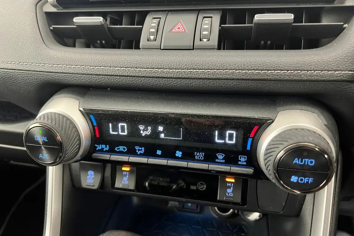 2021-toyota-rav4-25-vvt-i-excel-219bhp-big-13