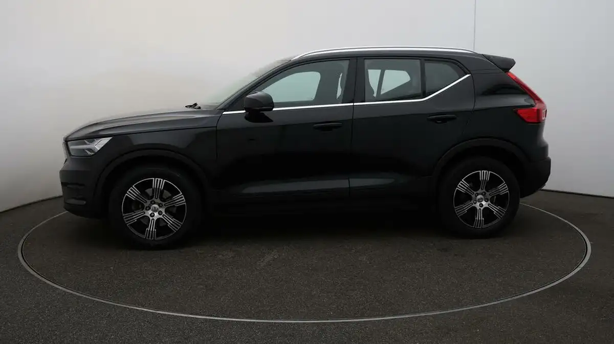 2021-volvo-xc40-20-b4-inscription-197bhp-geartronic-big-59
