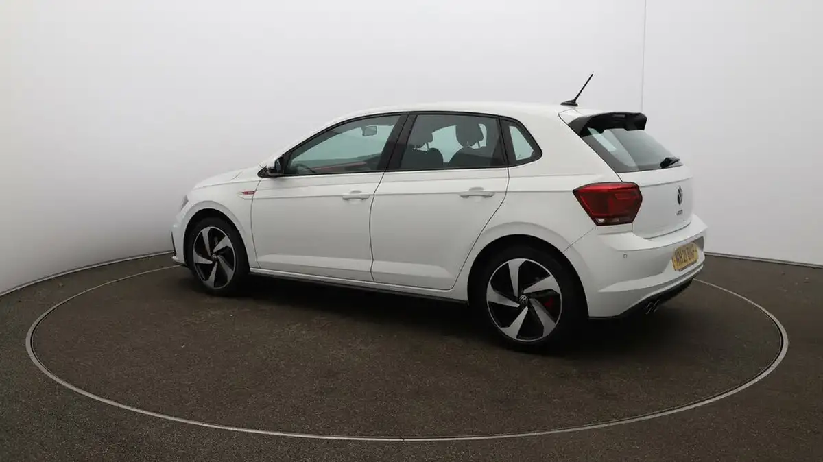 2021-volkswagen-polo-20-tsi-gti-big-28