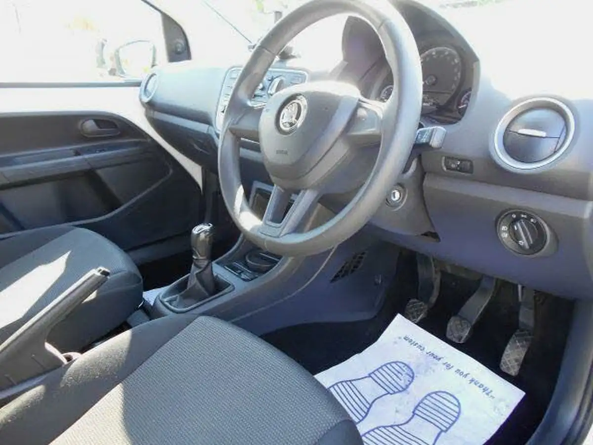 2019-skoda-citigo-10-colour-edition-3d-big-6