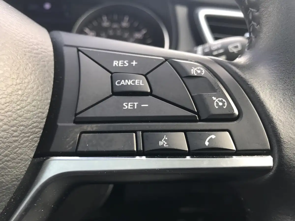 2019-nissan-qashqai-13-dig-t-tekna-140ps-big-24