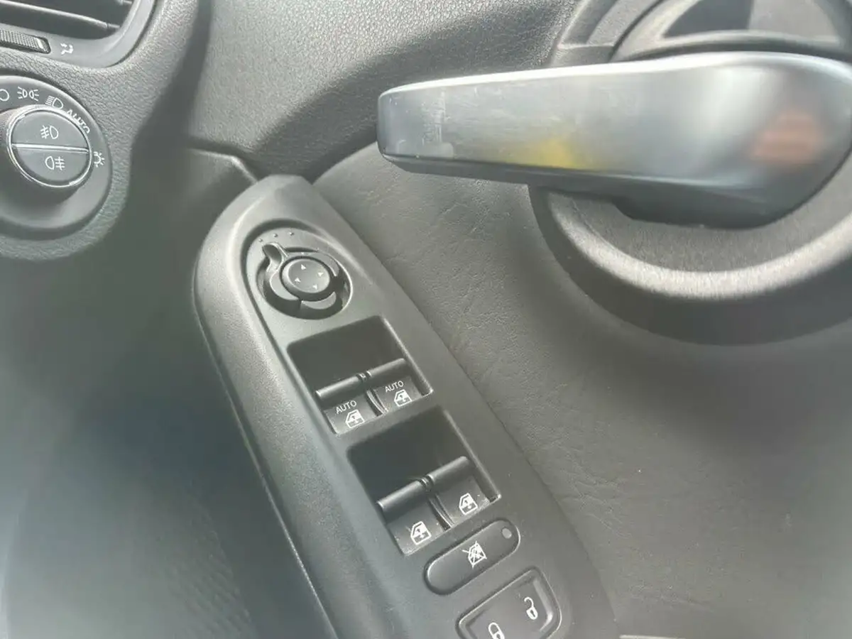 2021-fiat-500x-10-firefly-turbo-cross-big-13