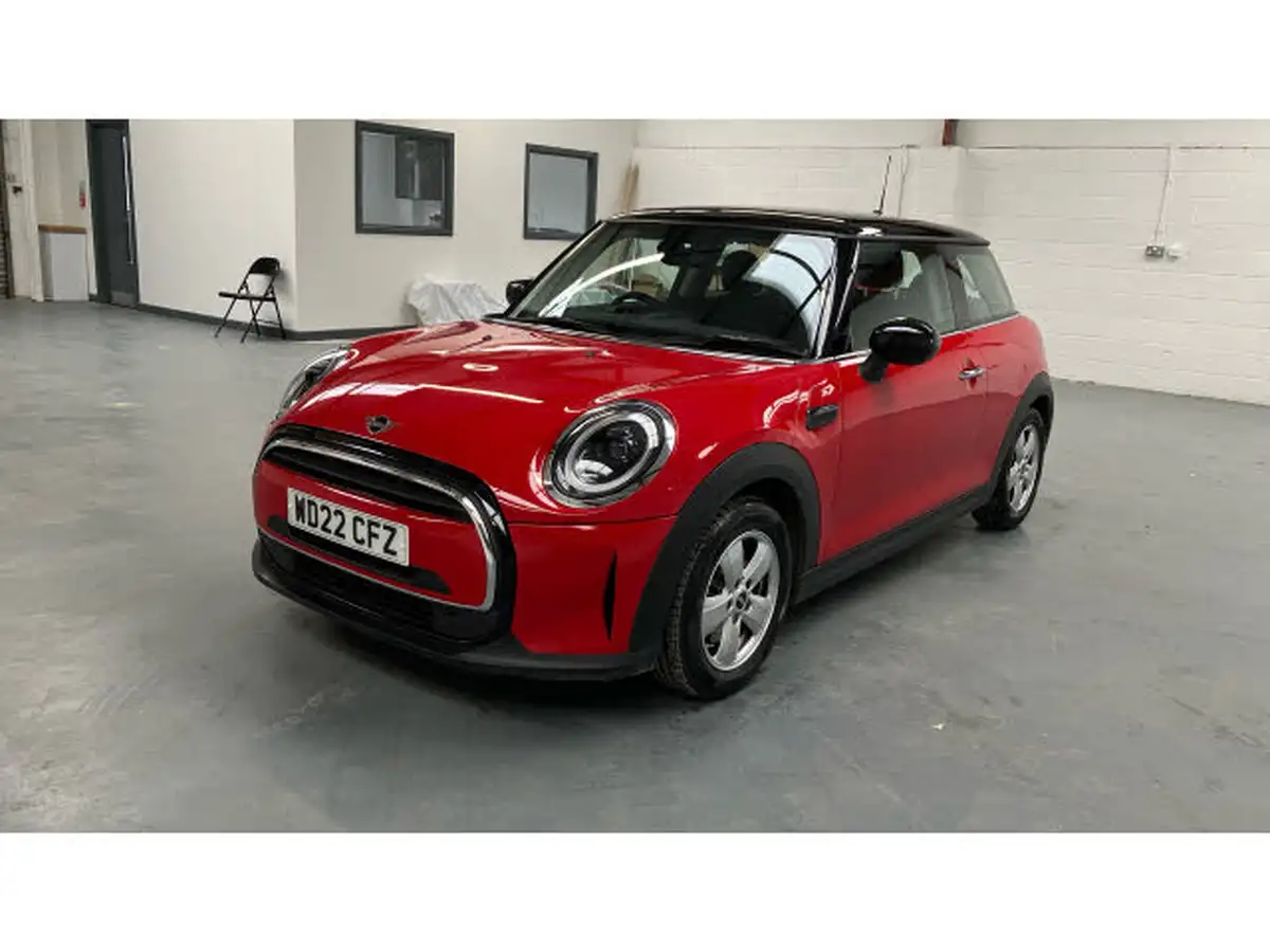 2022-mini-cooper-15-cooper-classic-hatchback-3d-big-47