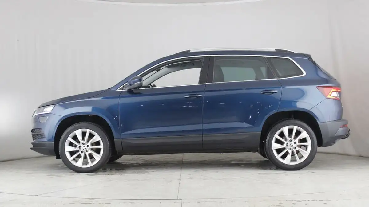 2021-skoda-karoq-10-tsi-se-l-110ps-big-3