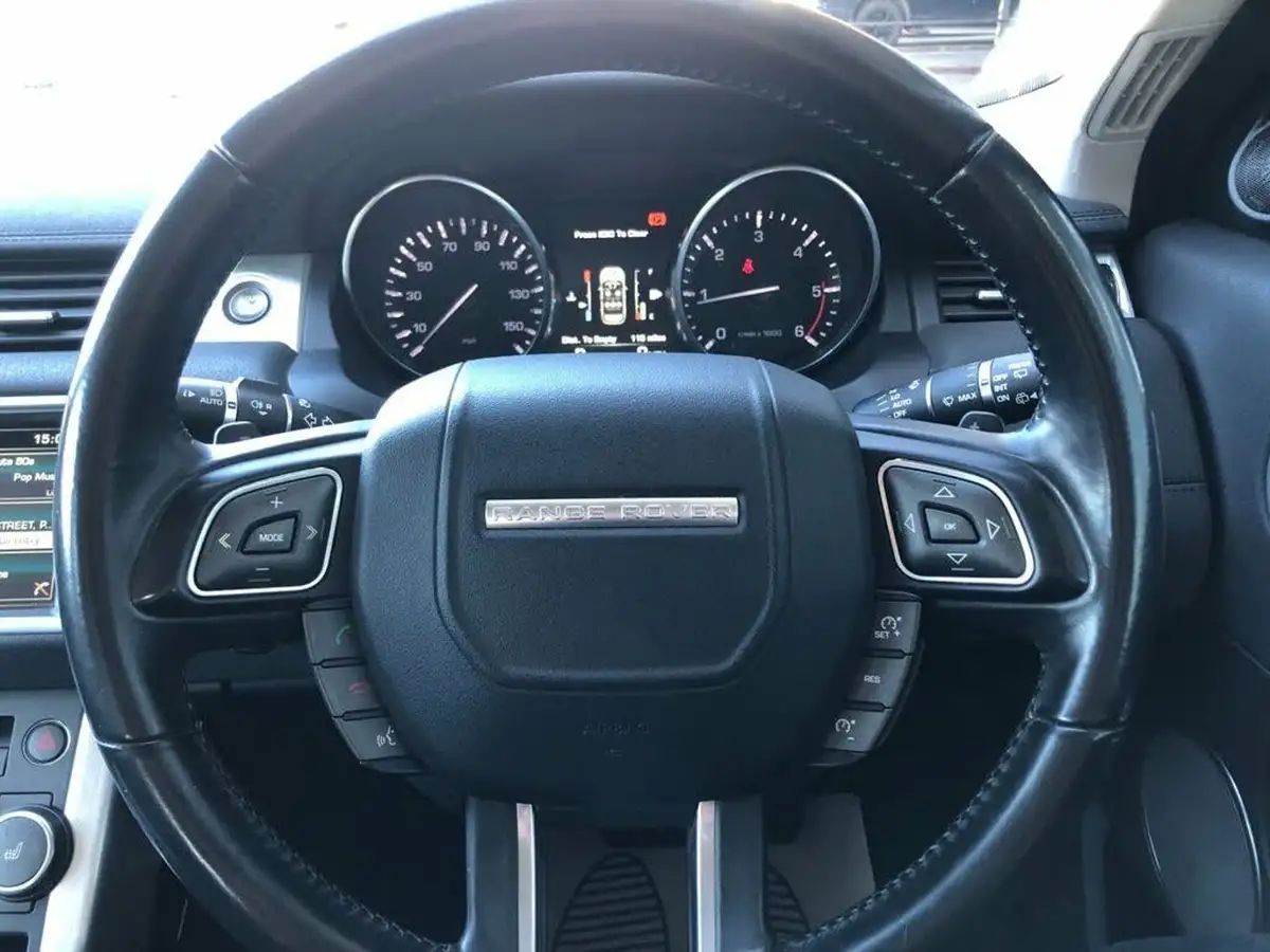 2014-land-rover-range-rover-evoque-22sd4-pure-tech-hatchback-5d-auto-big-16